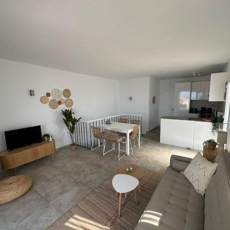 Cozy house with sea view, garden & pool - Apartamento de 2 dormitorios - 11