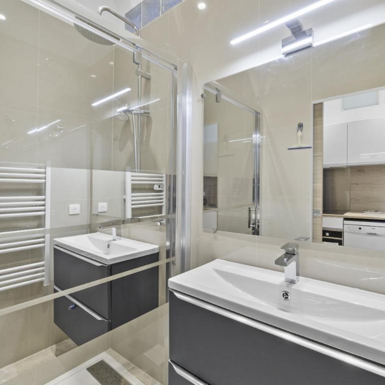 Centre Cannes - 2 chambres - Proche Palais - Calme - Apartment mit 2 Schlafzimmern - 4