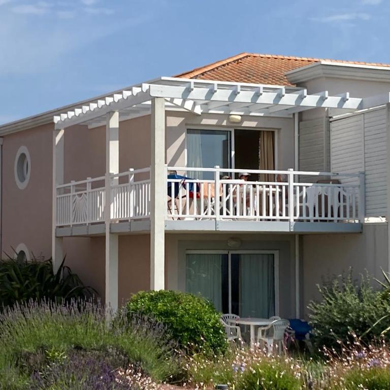 Les Sables-d'Olonne - Vue Mer, Terrasse, Wifi Fibre & Piscine, à 2 pas de l'Océan - E101 - Appartement 1 Chambre - 13