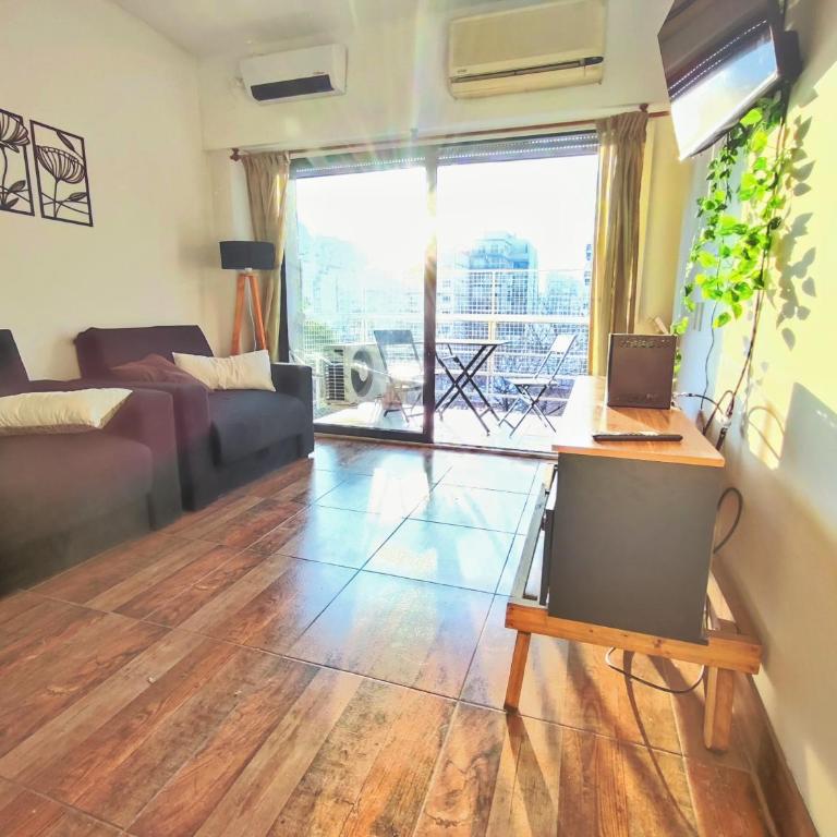 Departamento en Movistar Arena con balcón soleado - Apartamento de 1 dormitorio - 66