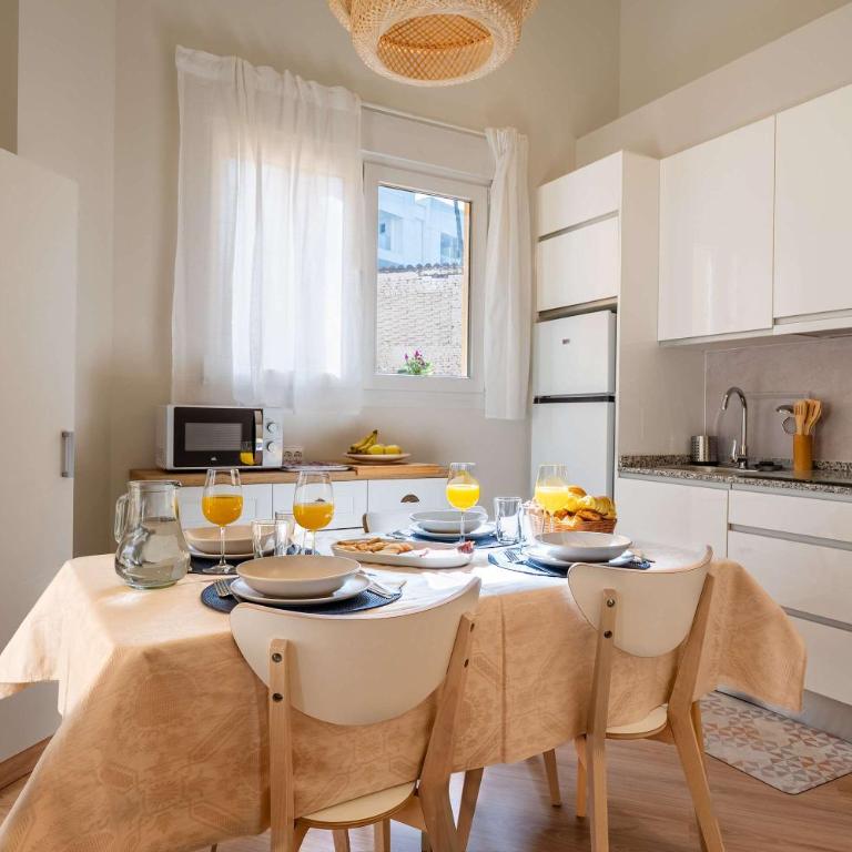 New Renovated - First Line Beach Apartment - Apartamento - 9