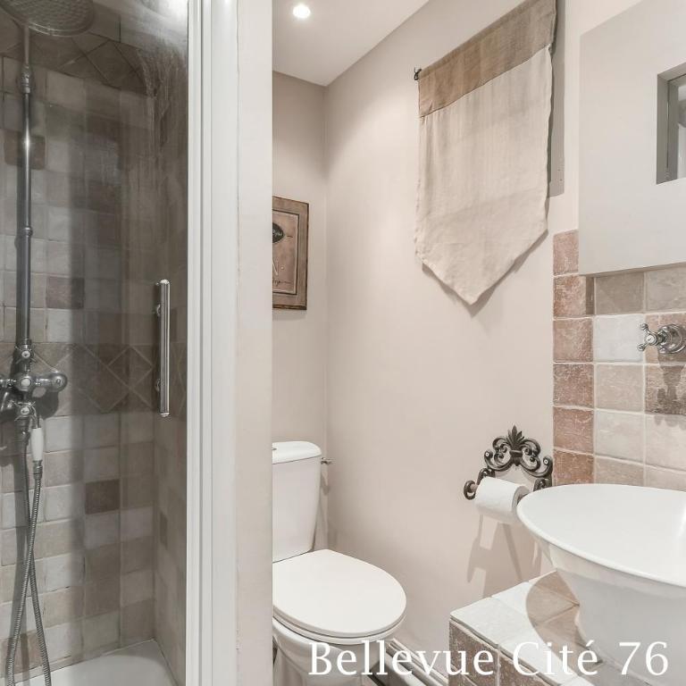 Les Bellevue Cité Trivalle "3 Apartments, 1 with Terrace & Private Parking, Aircon, WiFi, 500m from Cité, free public car park 200m" - Ferienhaus - 14