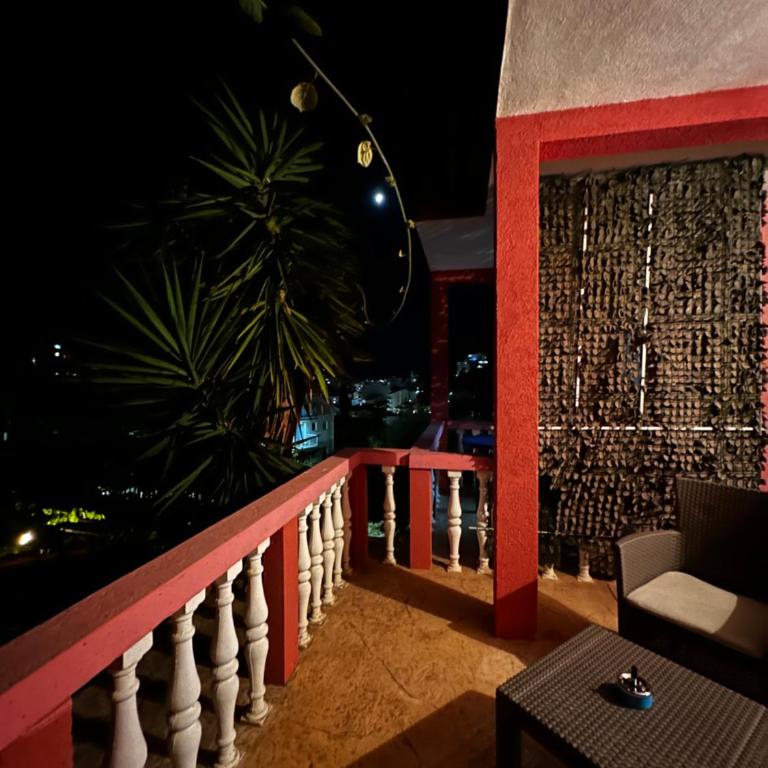 Villa Linna - Dvokrevetna Soba s Bračnim Krevetom s Pogledom na Vrt - 2