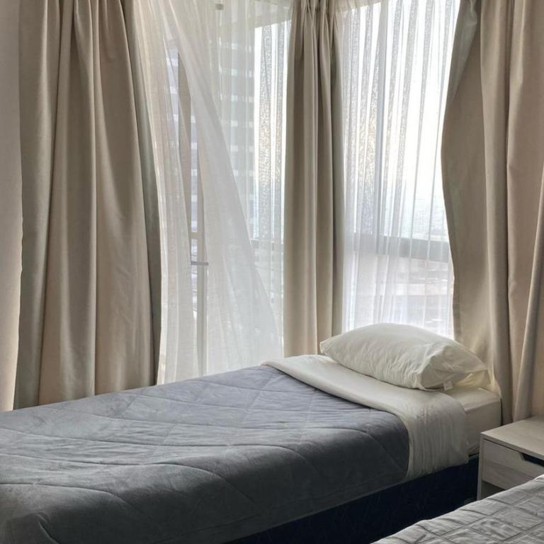 Departamento tres dormitorios - Three-Bedroom Apartment - 16