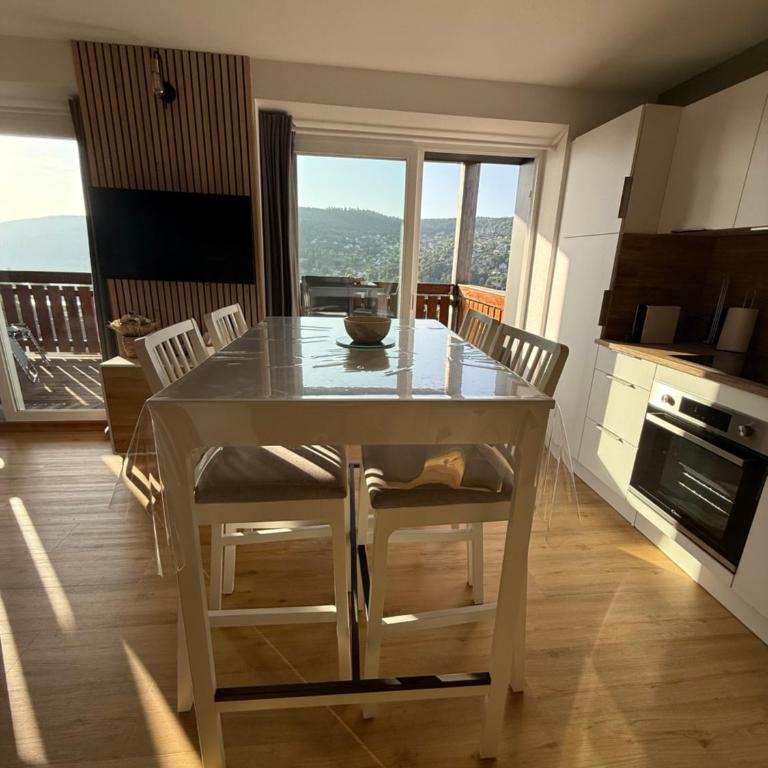 Appartement avec vue lac - Appartement 2 Chambres - Vue sur Lac - 5