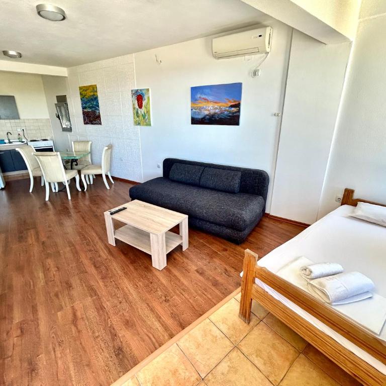 Romantica Apartments - Apartman sa 1 Spavaćom Sobom, Pogledom na More i Balkonom - 13