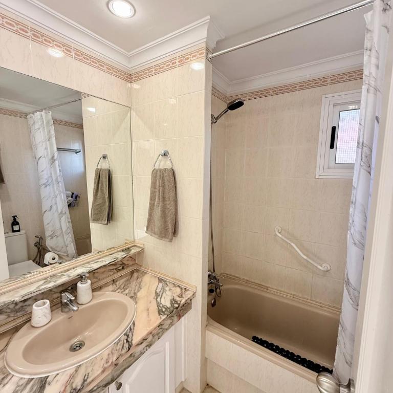 Sunny penthouse in Golf del Sur - Apartamento de 1 dormitorio con vistas a la piscina - 27