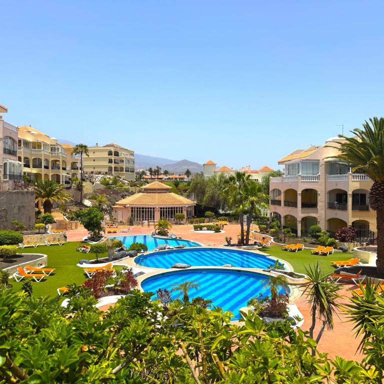 Sunny penthouse in Golf del Sur - Apartamento de 1 dormitorio con vistas a la piscina - 1