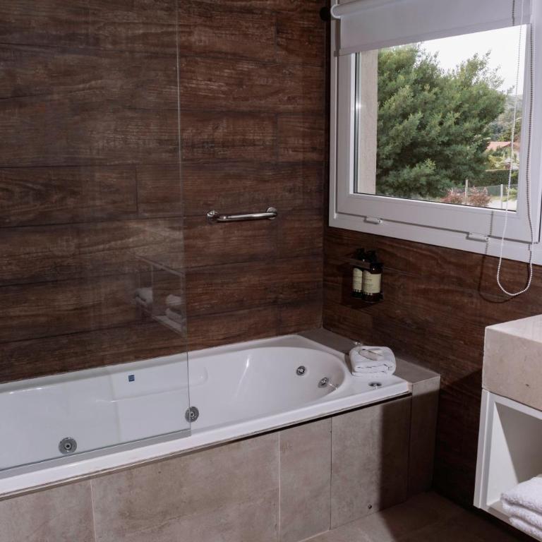 Altos de Tandil Hotel Boutique & Spa - Habitación Doble Estándar - 2