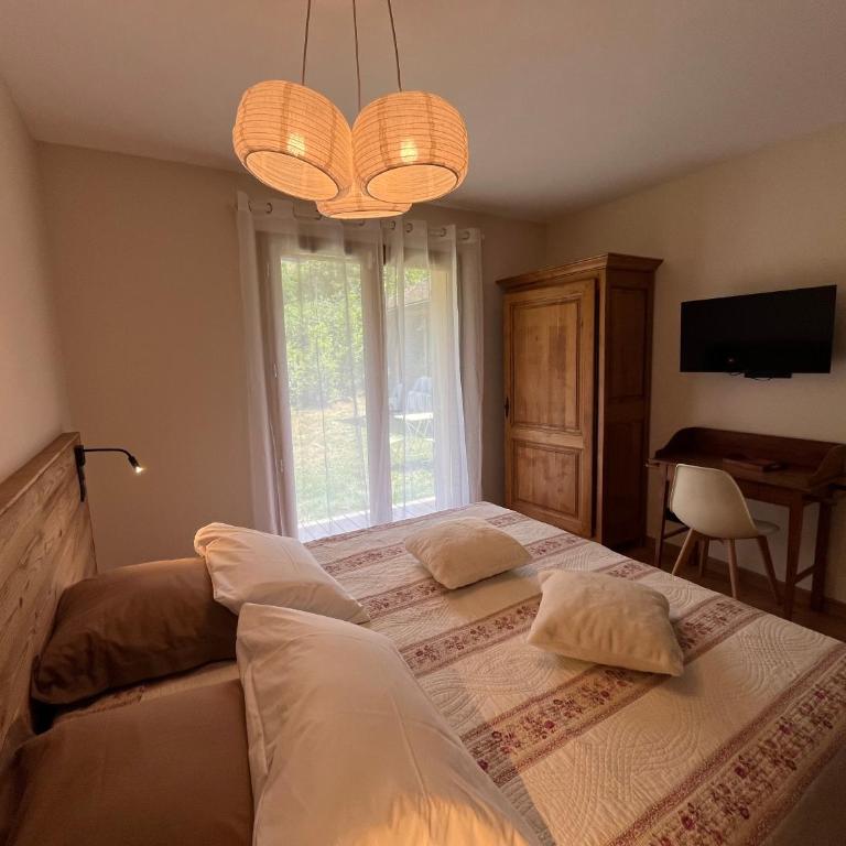 Gîtes du Grand Replomb, Piscine et Jacuzzi - Maison 1 Chambre - 12