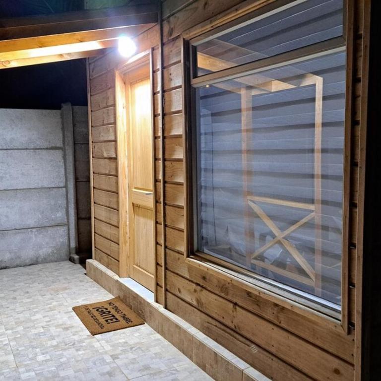 Cabin with an ocean view - Three-Bedroom House - 2