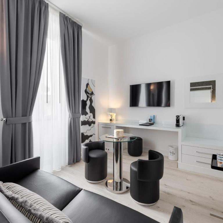 LHP River Club - Junior Suite - 4