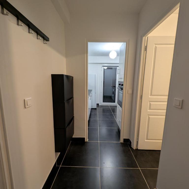 3 pièces proche gare - clim, accès plage à pied - Apartamento de 2 dormitorios - 5