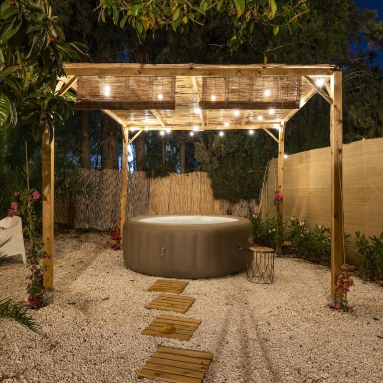 Casa Pitaya - met jacuzzi & tuin nabij Málaga & strand - Three-Bedroom Apartment - 26