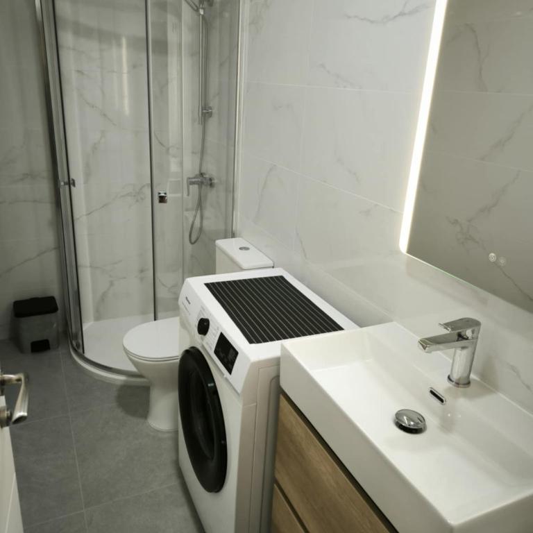 eneas12 - Two-Bedroom Apartment - 6