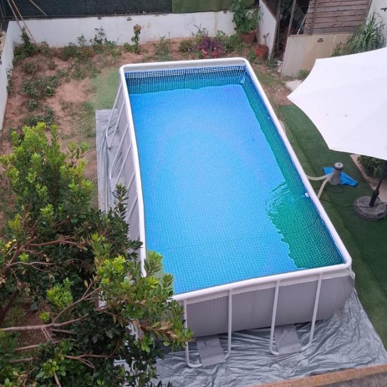 Townhouse with pool next to the City of Arts - Three-Bedroom House - 3