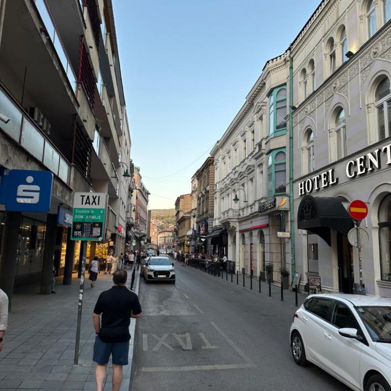 City Spot Sarajevo - One-Bedroom Apartment - 15