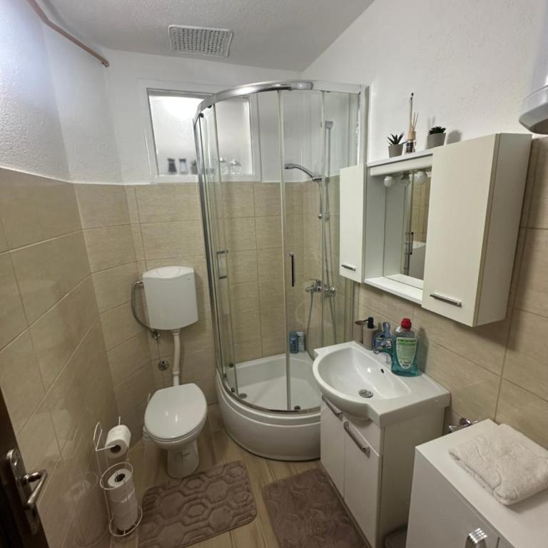 City Spot Sarajevo - One-Bedroom Apartment - 12