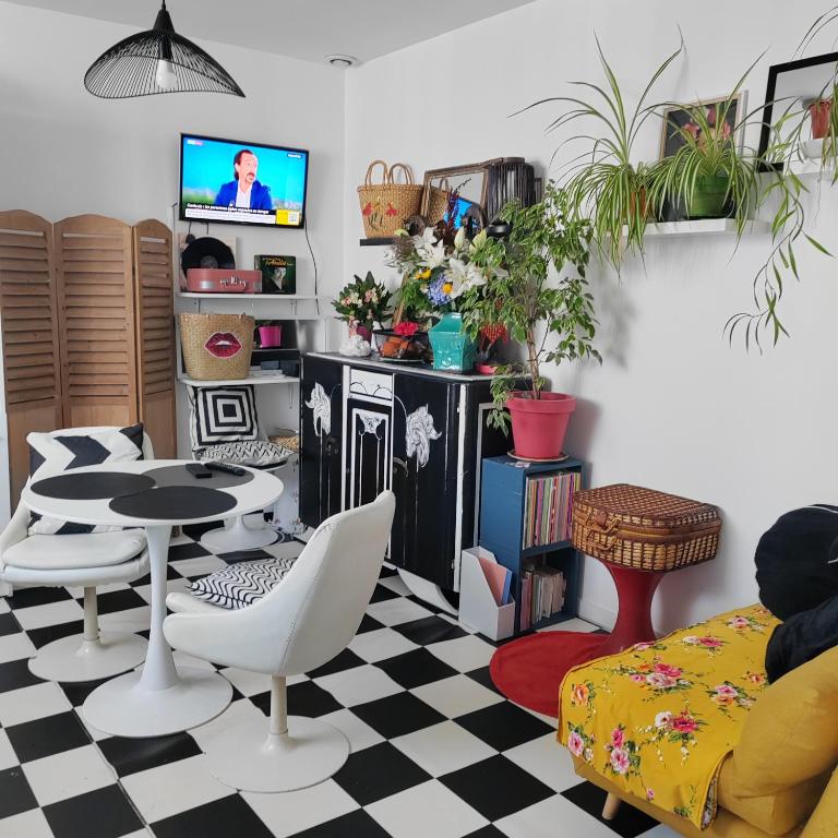 Petite maison mitoyenne, proche port & Arcachon - Apartment mit 1 Schlafzimmer - 13