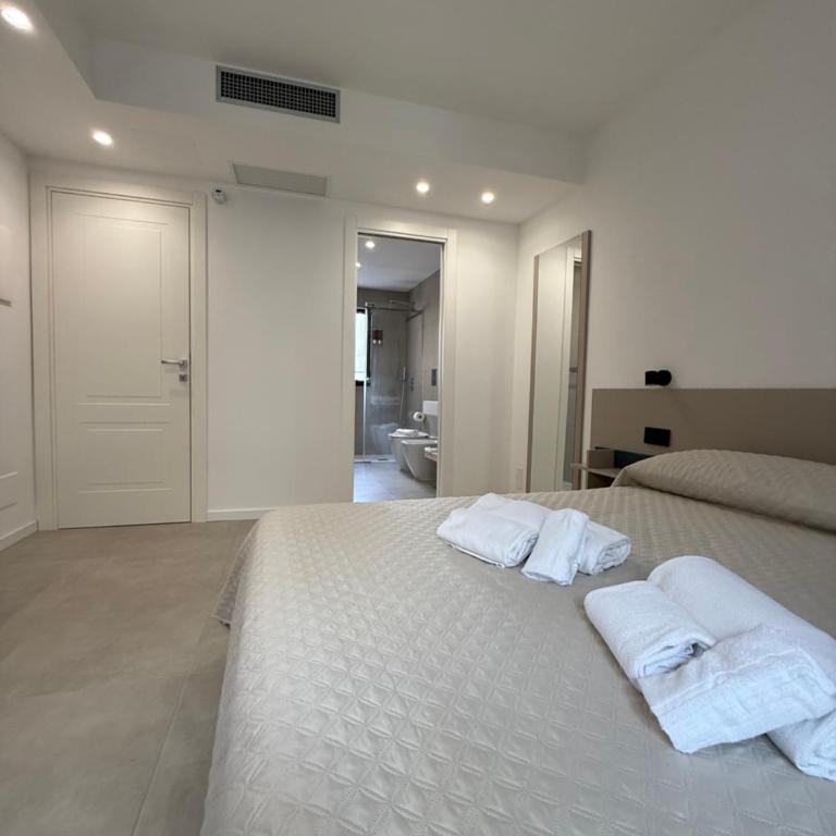 Aria Suites Cefalù - Camera King Superior - 2