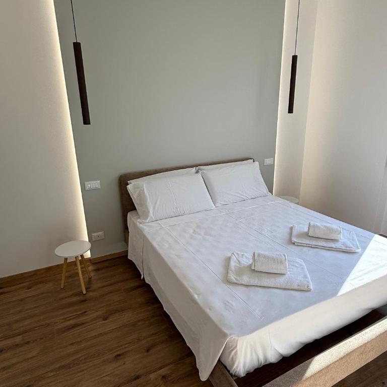 Mira Lago Loft - Two-Bedroom Apartment - 7