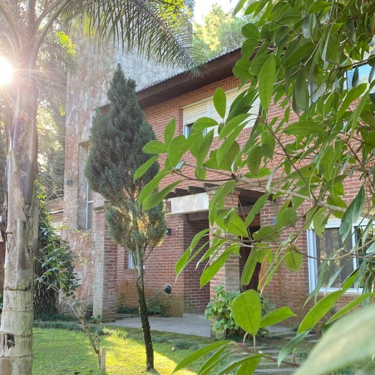 La Esther del Este - Four-Bedroom House - 12