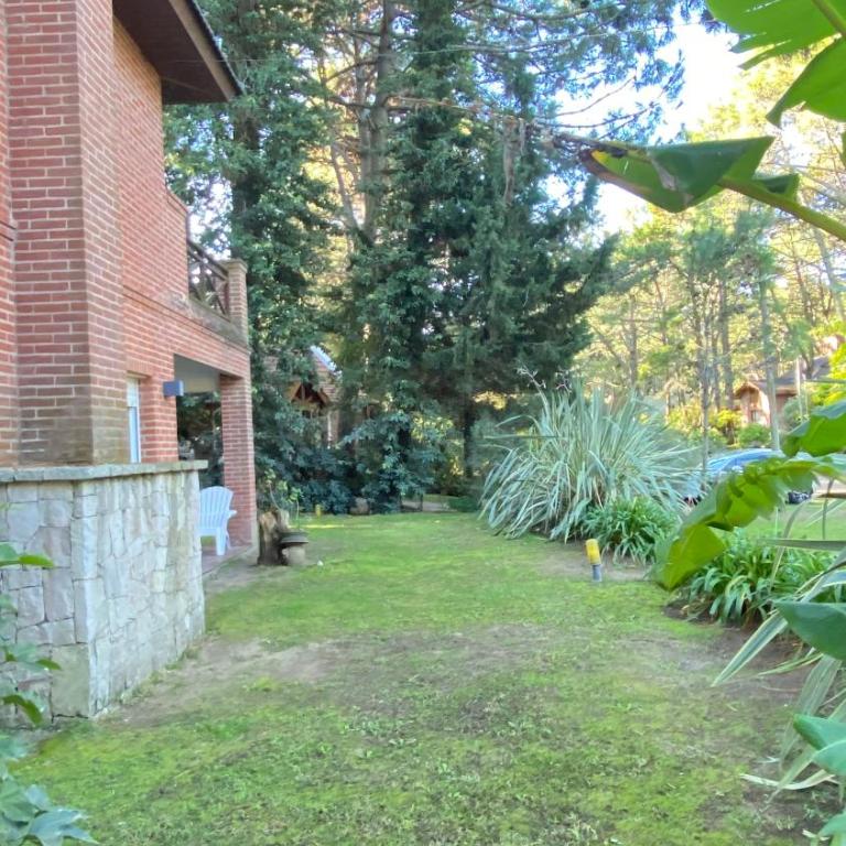 La Esther del Este - Four-Bedroom House - 8