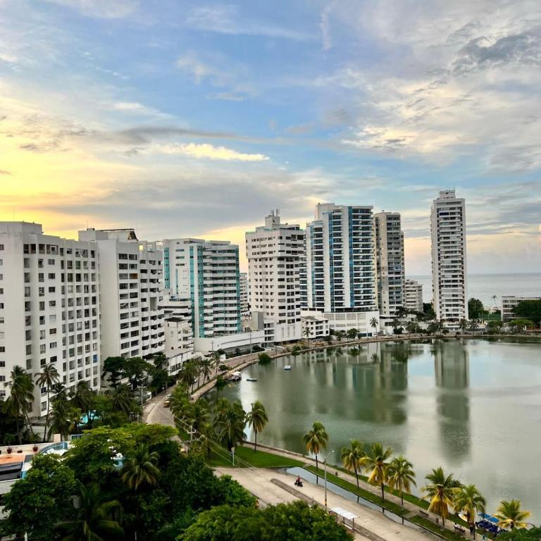 Apartamentos Por dias Laguito Ctg - Apartamento Deluxe de 2 dormitorios con balcón - 21