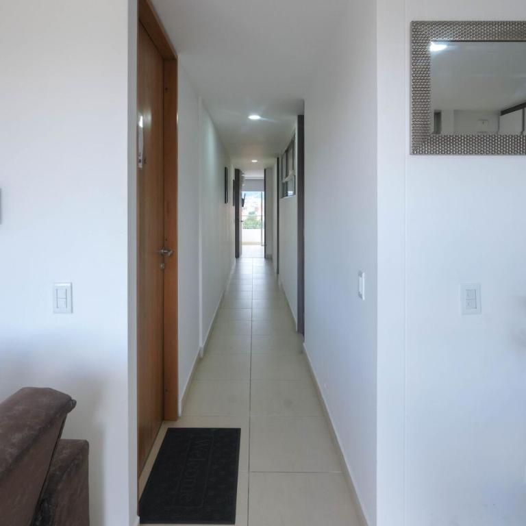 Luxury air conditioning near laureles - Apartamento de 3 dormitorios - 8