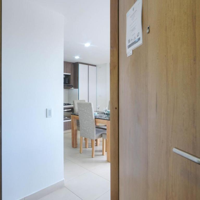 Luxury air conditioning near laureles - Apartamento de 3 dormitorios - 19