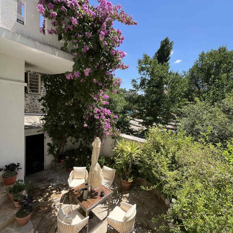 Historic Old Town Apartment Mona Best Location Mostar - One-Bedroom Apartment - 34