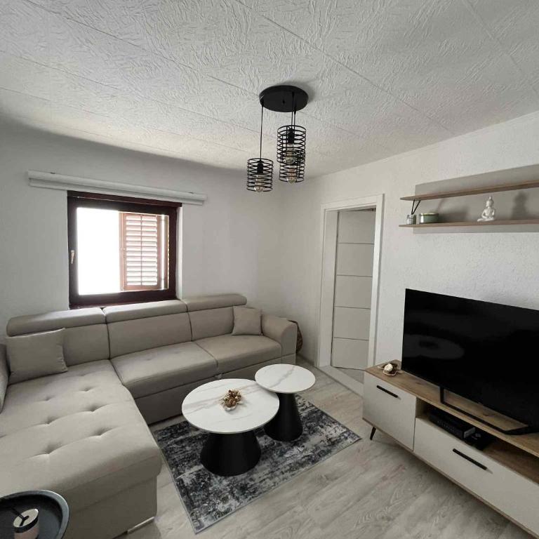 Historic Old Town Apartment Mona Best Location Mostar - One-Bedroom Apartment - 4