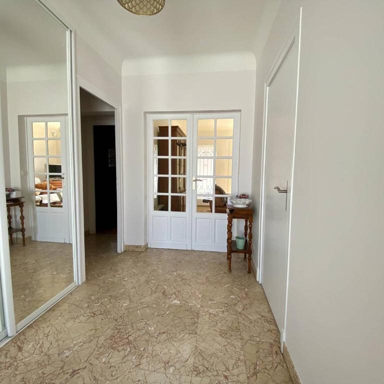 Maison de ville rénovée à Cambo-les-Bains avec balcon-terrasse - FR-1-495-154 - Maison de Vacances - 2
