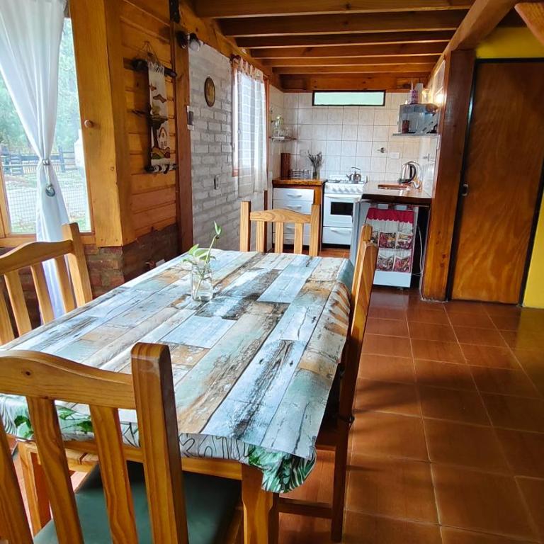 Cabaña Los Leños - Two-Bedroom House - 2