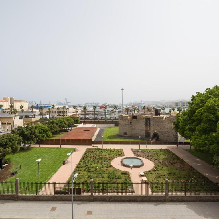 Apartment in Las Palmas near Las Canteras Beach - Maison de Vacances - 28