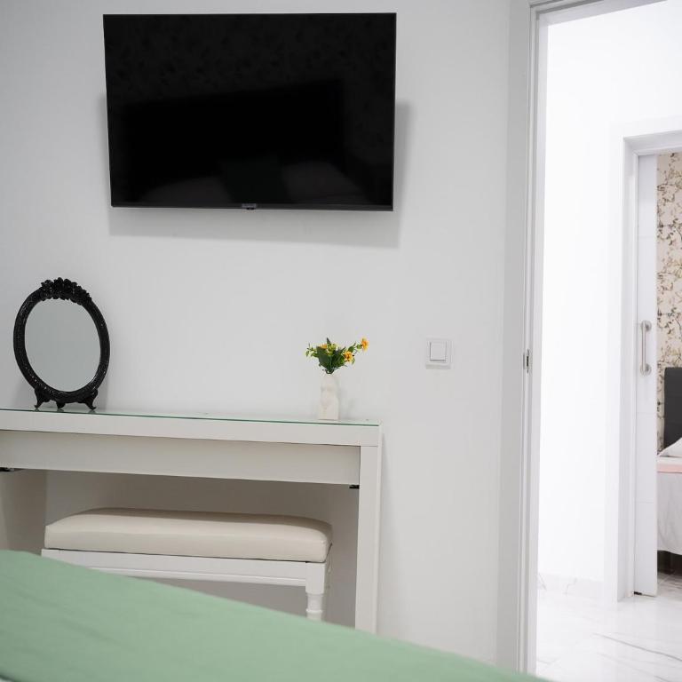 Home in Las Palmas near Las Canteras Beach - Casa Vacacional de 3 dormitorios - 6
