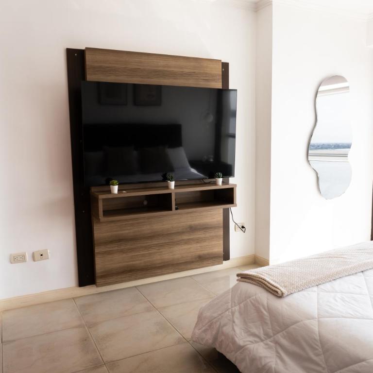 Suite frente al rio Puerto Santa- Guayaquil - Suite with River View - 13