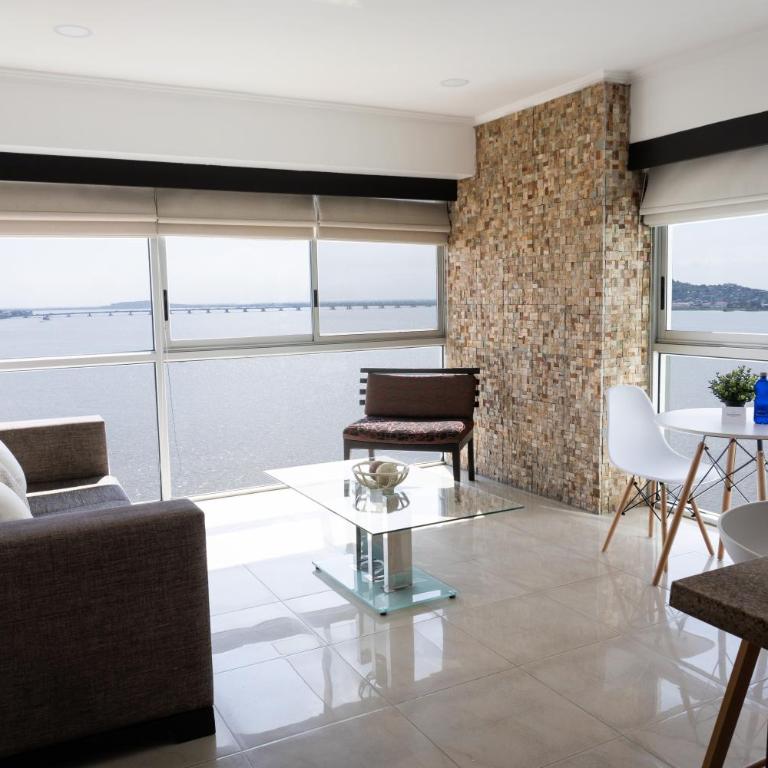 Suite frente al rio Puerto Santa- Guayaquil - Suite with River View - 1