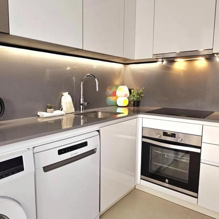 Alexia 3BR Beach Stay - Apartamento - 4