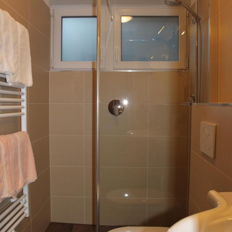 Haus Roman Falch - Doppelzimmer - 8