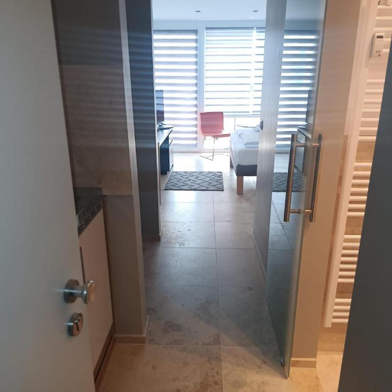 Maxhotel - Apartment mit 1 Schlafzimmer und Balkon - 2