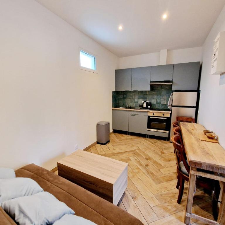 Appartement & Studio - Proche Mer - Appartement 1 Chambre - 4