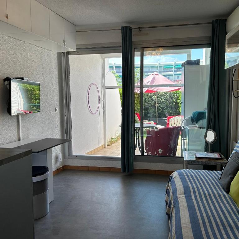 Au Pacific Studio avec jardin à 3 mn des plages - Studio avec Vue sur Jardin - 6