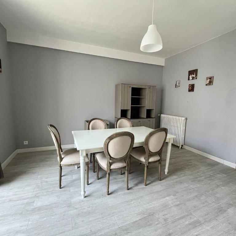 Gloriette 4pers Tv et Wifi - Appartement 2 Chambres - 13