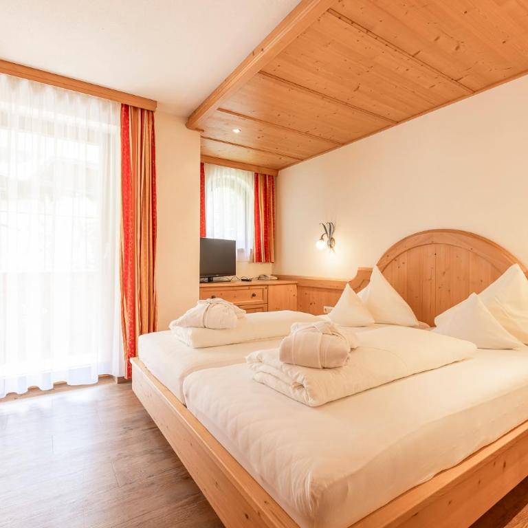 Alpenpension Hotel Pfurtscheller - Standard Doppelzimmer - 2