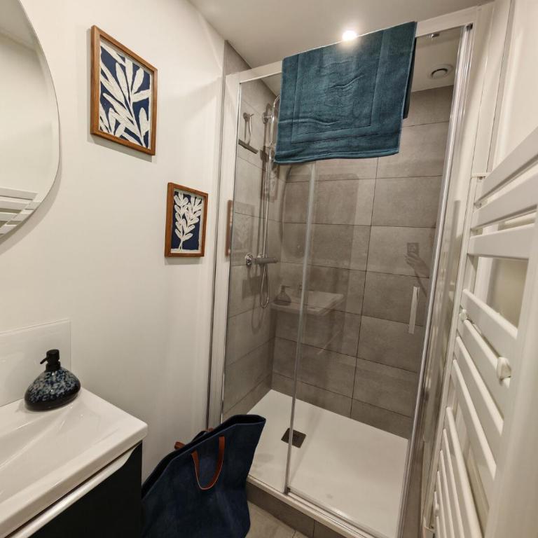 Maison familiale avec Jacuzzi - Maison 3 Chambres - 9