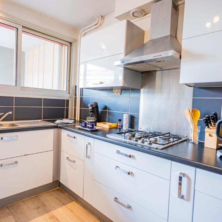 Duplex- T2 Barcelona Pop - Terrasses - Parking - Vue canal - Apartamento de 1 dormitorio con terraza - 13