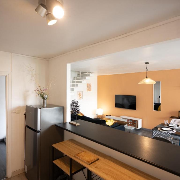Duplex- T2 Barcelona Pop - Terrasses - Parking - Vue canal - Apartamento de 1 dormitorio con terraza - 18