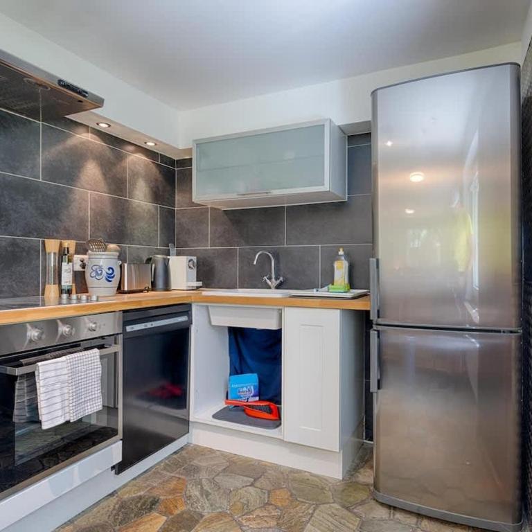 Riverside Apartment - Apartamento - 6