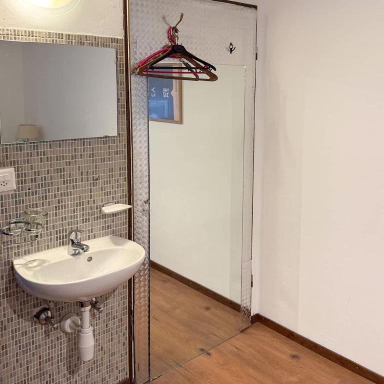 Riverside Apartment - Apartamento - 24